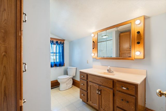 105 E Section Street, Claypool, IN 46510