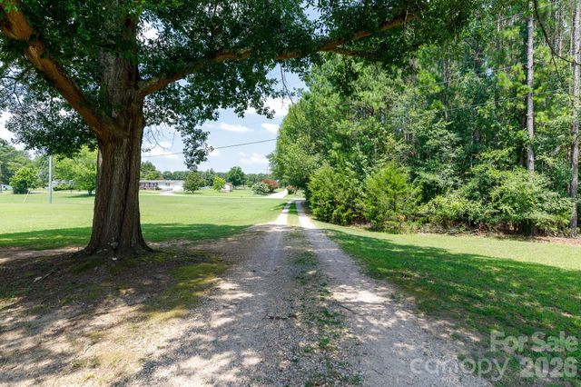 785 Hawthorne Road, Chester, SC 29706