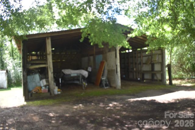 785 Hawthorne Road, Chester, SC 29706