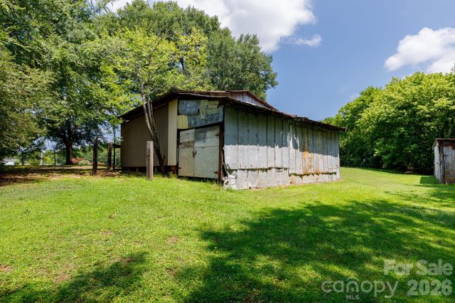 785 Hawthorne Road, Chester, SC 29706