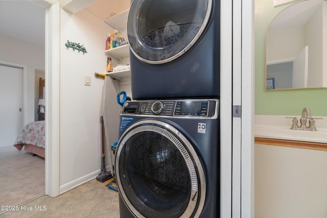 138 Shoreline Court, Oriental, NC 28571