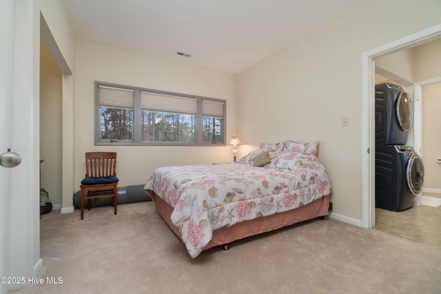 138 Shoreline Court, Oriental, NC 28571