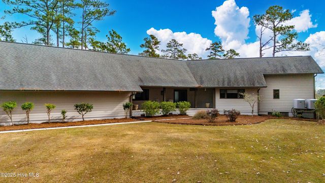 138 Shoreline Court, Oriental, NC 28571