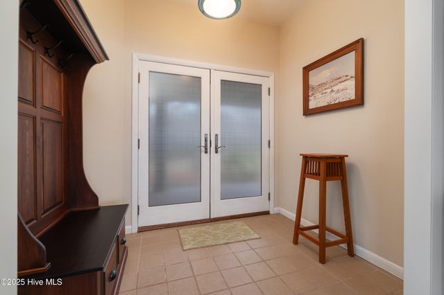 138 Shoreline Court, Oriental, NC 28571