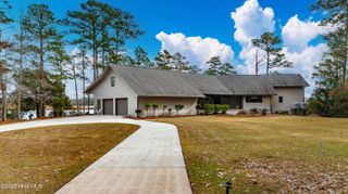 138 Shoreline Court, Oriental, NC 28571