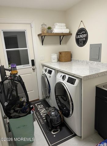 25 Monroe Drive, Marlboro, NJ 07746