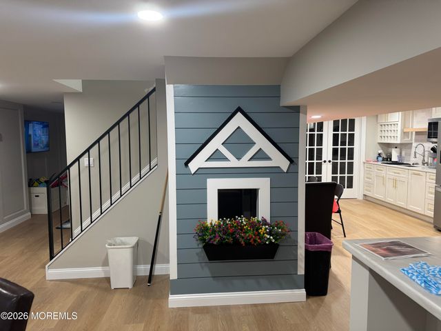 25 Monroe Drive, Marlboro, NJ 07746