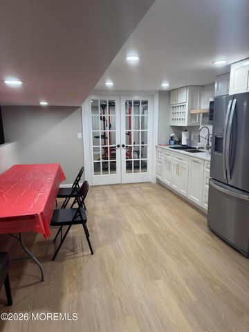 25 Monroe Drive, Marlboro, NJ 07746