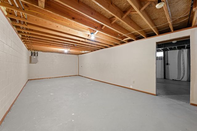 442 Courtland Lane, Pickerington, OH 43147