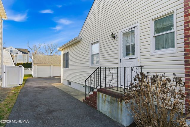 133 Fletcher Avenue, Manasquan, NJ 08736