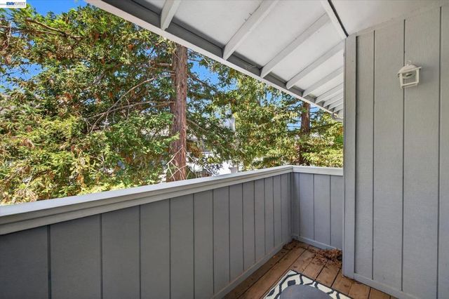 4125 Amberwood Cir, Pleasanton, CA 94588