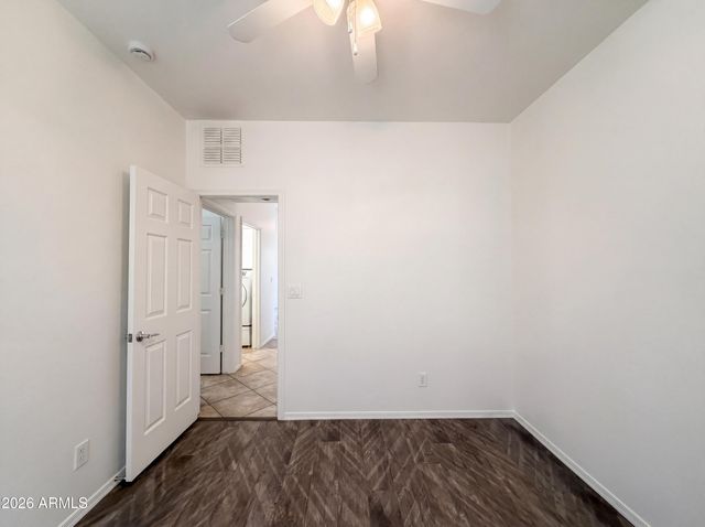 38034 N HUDSON Trail, Anthem, AZ 85086