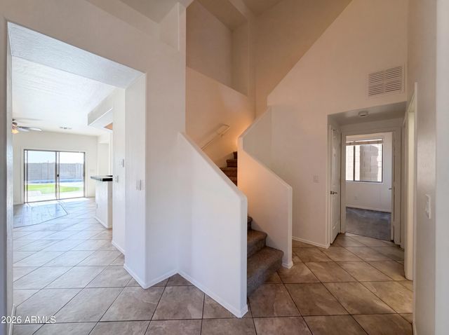 38034 N HUDSON Trail, Anthem, AZ 85086