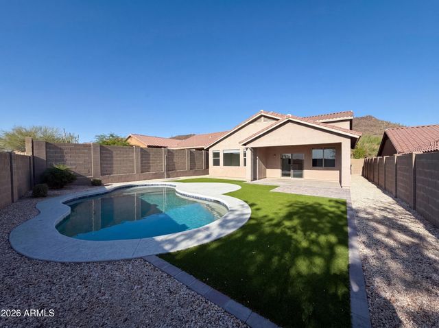 38034 N HUDSON Trail, Anthem, AZ 85086