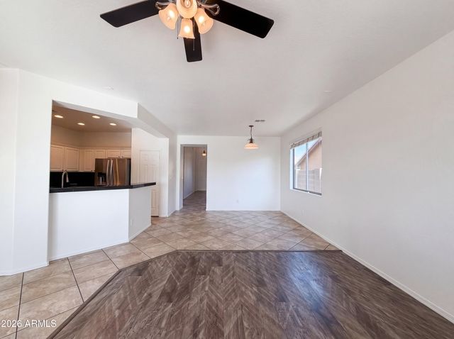 38034 N HUDSON Trail, Anthem, AZ 85086