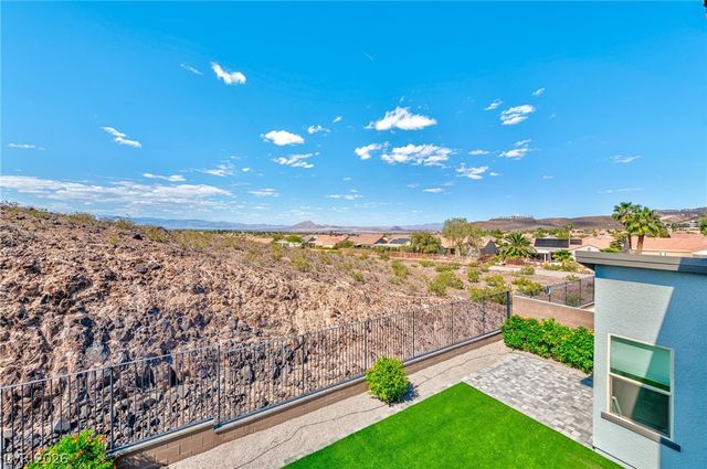 2004 Peaceful Mesa Court, Henderson, NV 89052