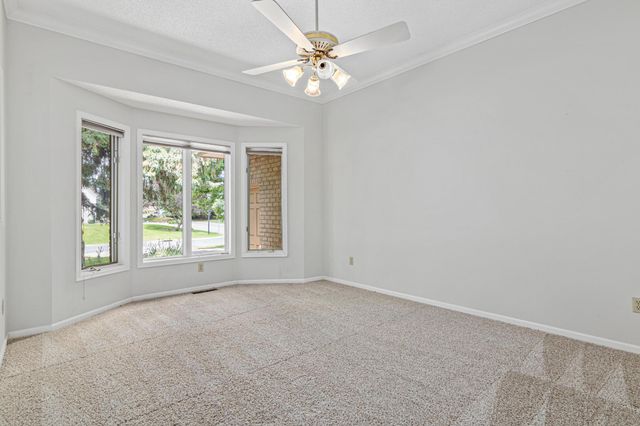 1200 Summit Oaks Drive, Burnsville, MN 55337