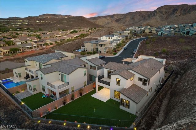 2008 Peaceful Mesa Court, Henderson, NV 89052