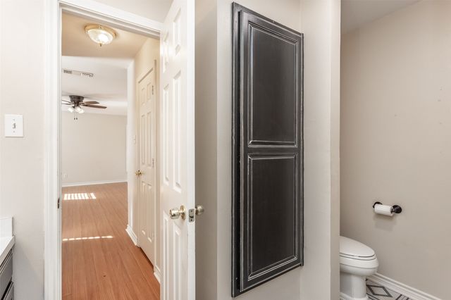 1714 Windsor Drive, Gainesville, TX 76240