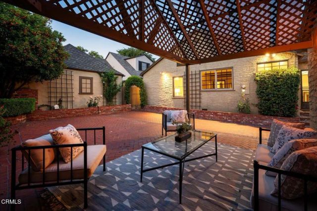 1331 Carmen, Glendale, CA 91207