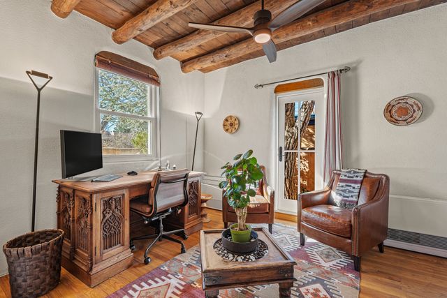 225 E Houghton Street, Santa Fe, NM 87505