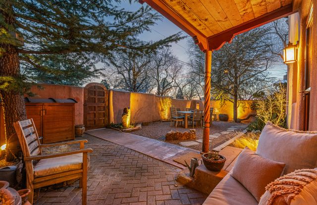 225 E Houghton Street, Santa Fe, NM 87505