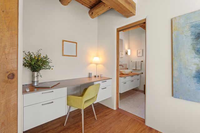 225 E Houghton Street, Santa Fe, NM 87505