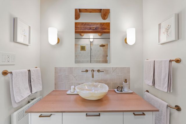 225 E Houghton Street, Santa Fe, NM 87505