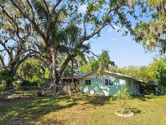 5301 ANGELES AVENUE, Sarasota, FL 34235