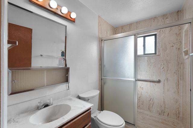 3 Ernesto Lane, Los Lunas, NM 87031