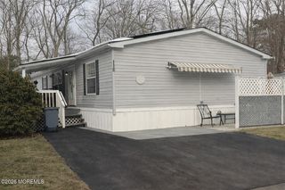 110 Chestnut Drive, Barnegat, NJ 08005