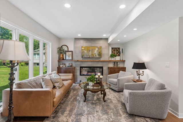 4430 Shady Lane, Minnetrista, MN 55364