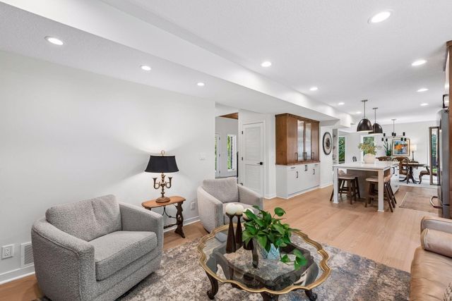 4430 Shady Lane, Minnetrista, MN 55364