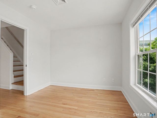 20 Third Street 14, Stamford, CT 06905