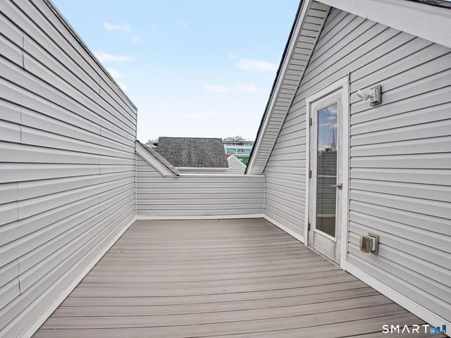 20 Third Street 14, Stamford, CT 06905