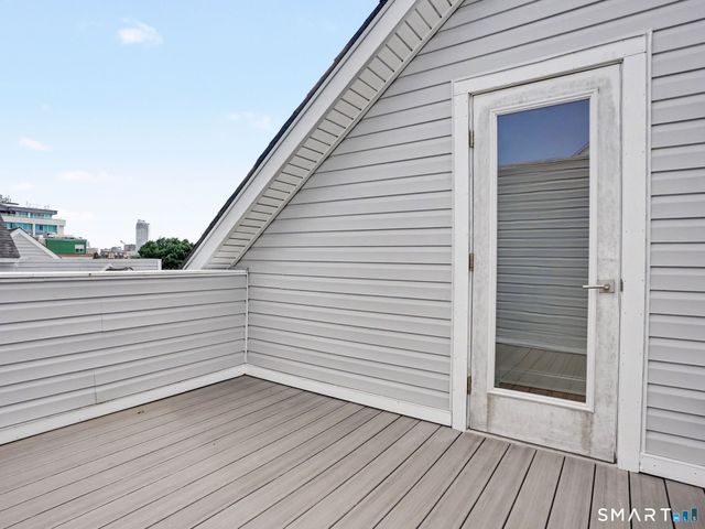 20 Third Street 14, Stamford, CT 06905