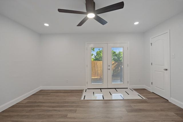 6003 Calloway Court, Fort Worth, TX 76114
