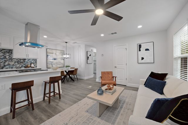 6003 Calloway Court, Fort Worth, TX 76114