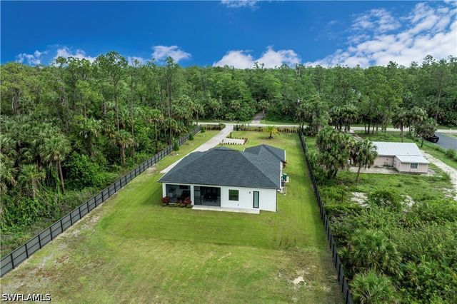 490 39th AVE NE, Naples, FL 34120