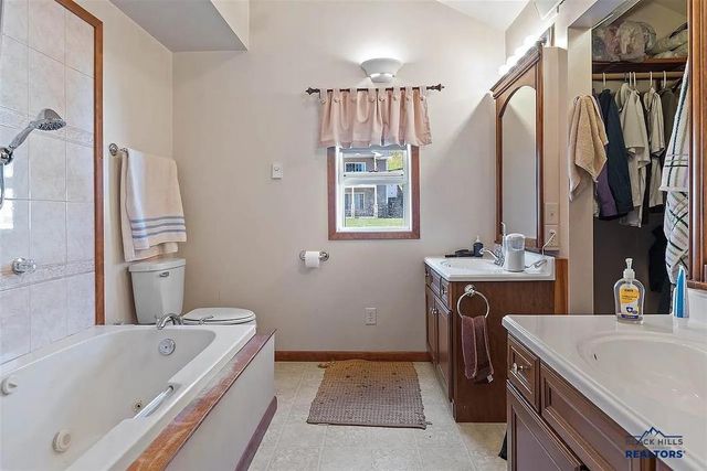 51 2ND ST, Lead, SD 57754