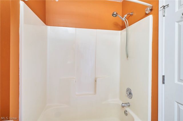 28180 Detroit Road D1, Westlake, OH 44145