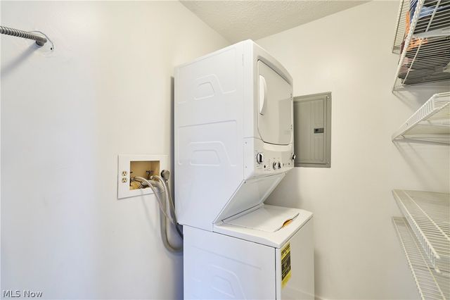 28180 Detroit Road D1, Westlake, OH 44145