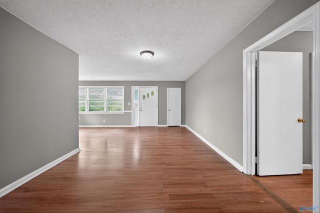 1403 Cypress Street SE, Decatur, AL 35601