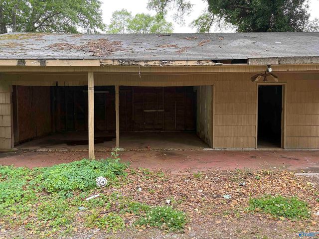 1403 Cypress Street SE, Decatur, AL 35601