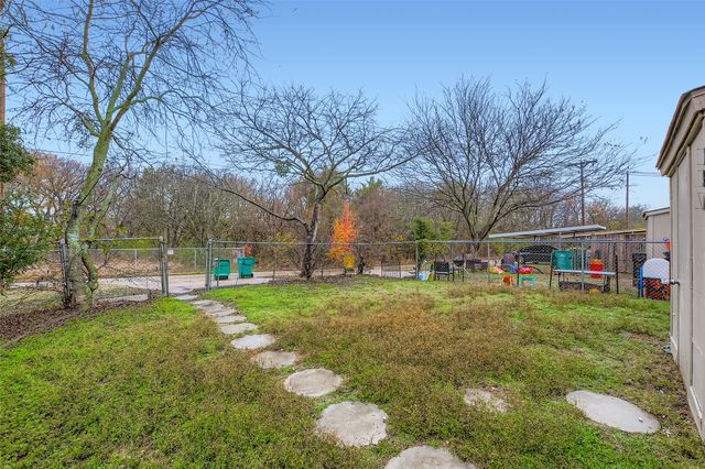 508-510 Matterhorn Street, Cedar Hill, TX 75104