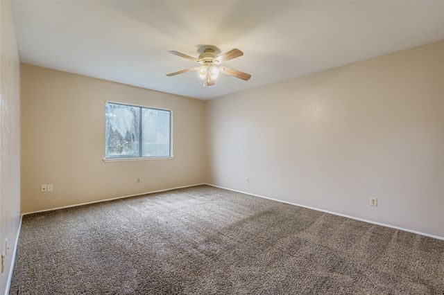 508-510 Matterhorn Street, Cedar Hill, TX 75104