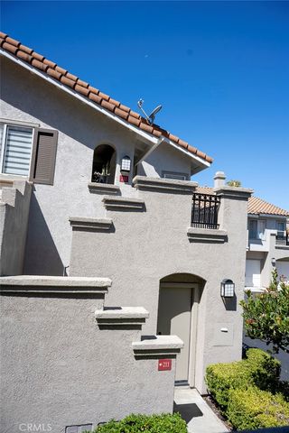 210 California Court, Mission Viejo, CA 92692