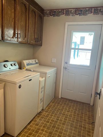 402 Mainberry Drive, Madera, CA 93637