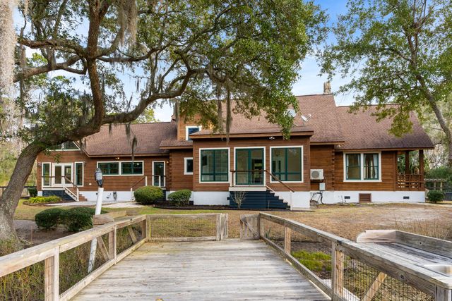 4400 Wando Farms Road, Mount Pleasant, SC 29429