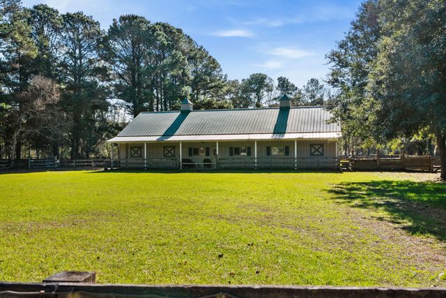 4400 Wando Farms Road, Mount Pleasant, SC 29429